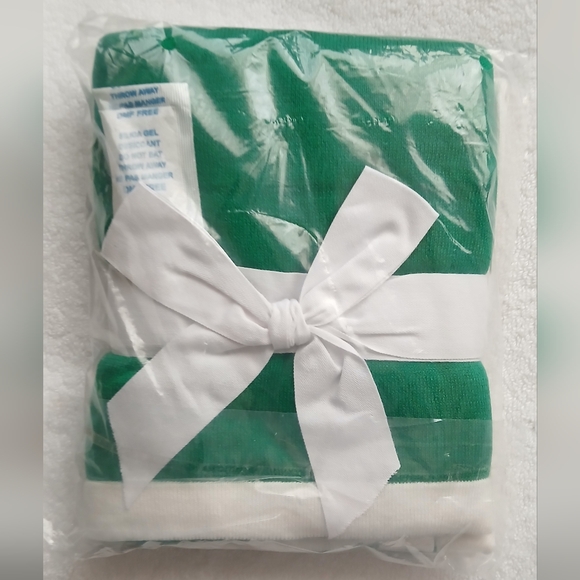 ZESTT DREAMSOFT Organic Cotton Banded Travel Scarf Wrap Kelly Green NWT - Picture 6 of 6